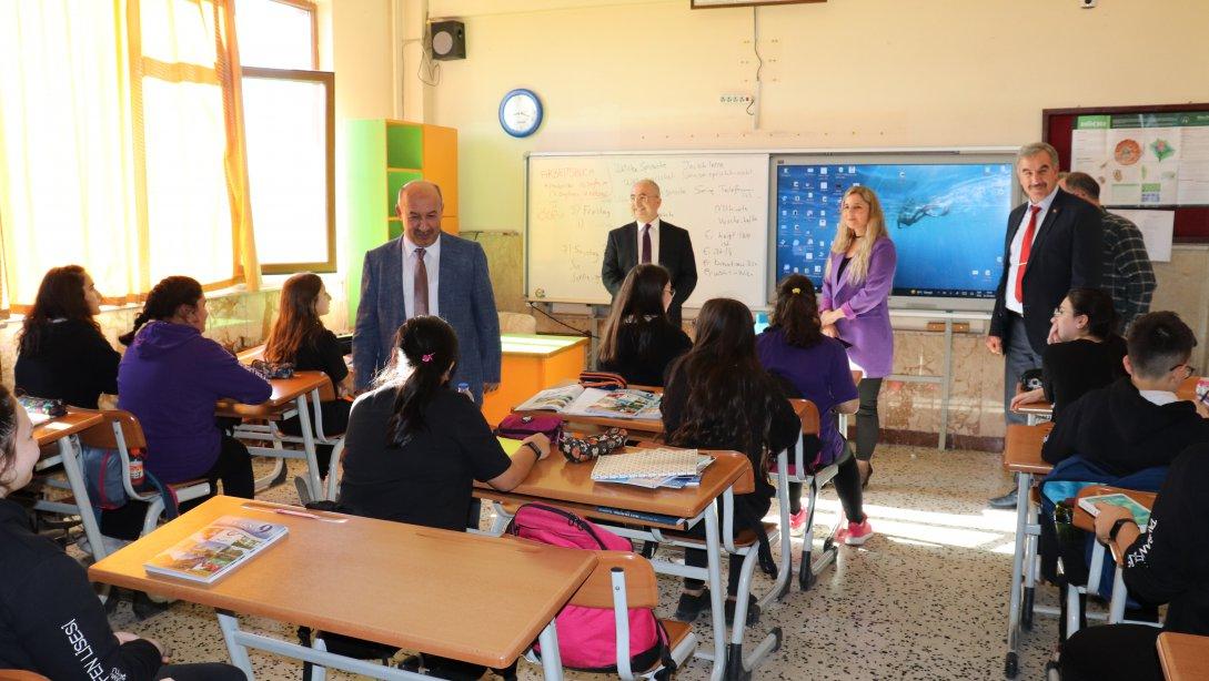 İl Milli Eğitim Müdürümüz Sayın Hasan BAŞYİĞİT'in 15 Temmuz Şehitler Fen Lisesi Okulu Ziyareti