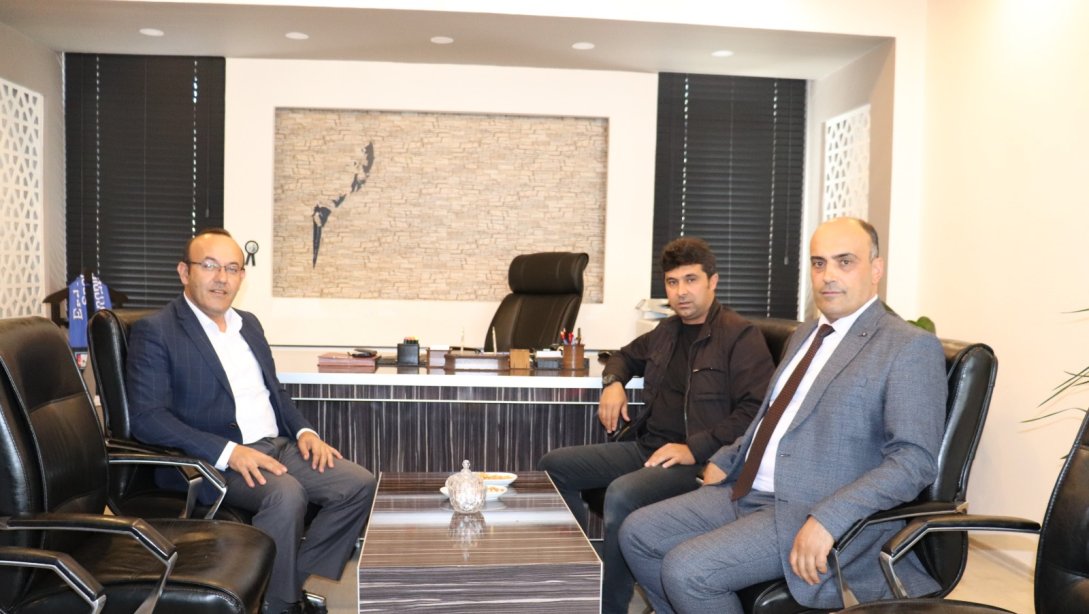 Kuruçay Belediye Başkanı ve Kuruçay Adalet ve Kalkınma Partisi Başkanından Hayırlı Olsun Ziyareti