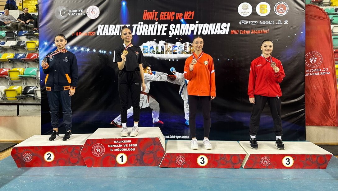 Tavşanlı Anadolu Lisesi Öğrencimiz Beri Nil YÜKSEK Karate Şampiyonasında Türkiye 3.sü Oldu