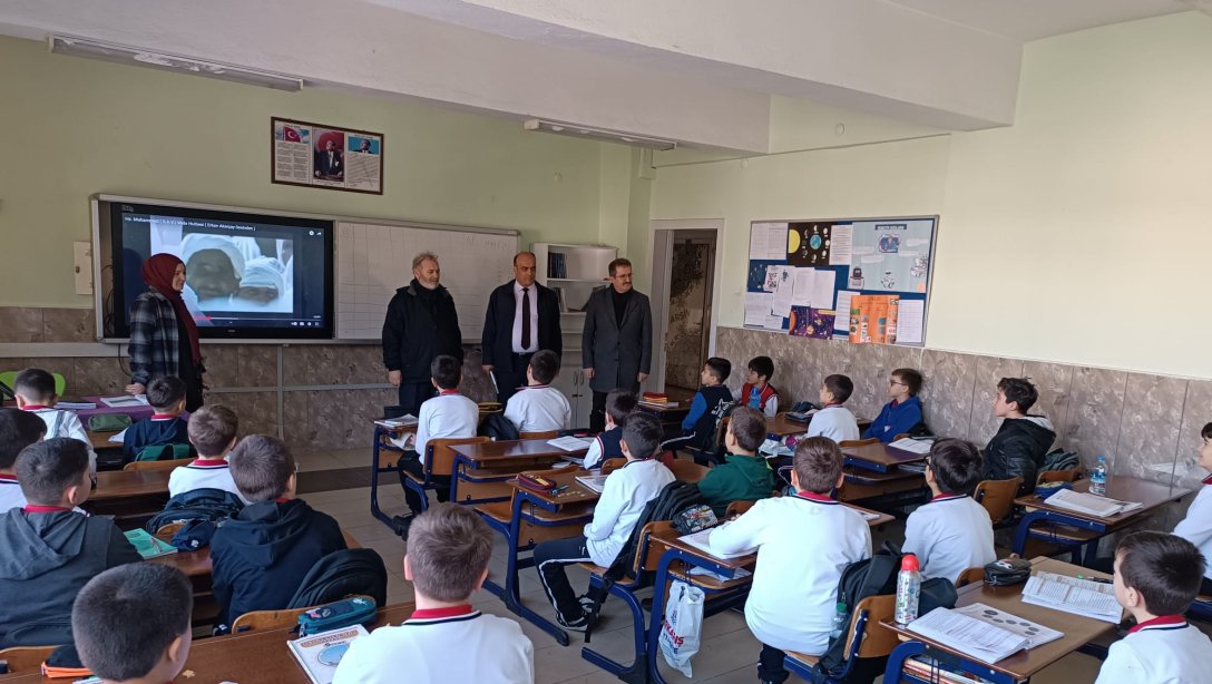 İlçe Milli Eğitim Müdürümüz Raşit Refik KÜÇÜKKAĞNICI, Tavşanlı Anadolu İmam Hatip Lisesini Ziyaret Etti